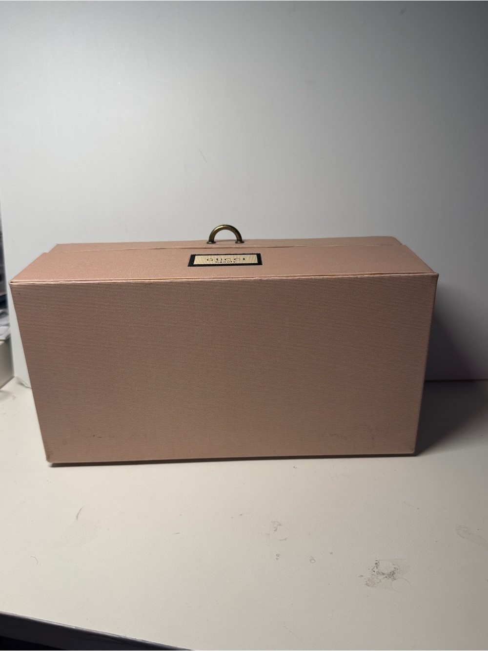 Accessories Box - Gucci perfume jewelry makeup or trinket box. - Picture 3 of 9